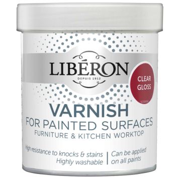 Kalustelakka Liberon maalatulle pinnalle kiiltävä 500 ml