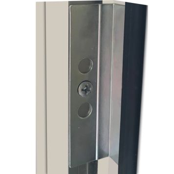 Asennonlukitsin Solid Elements parvekkeenoveen